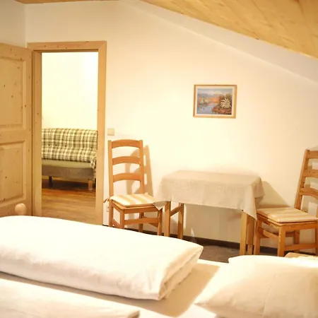 Haus Marta شقة